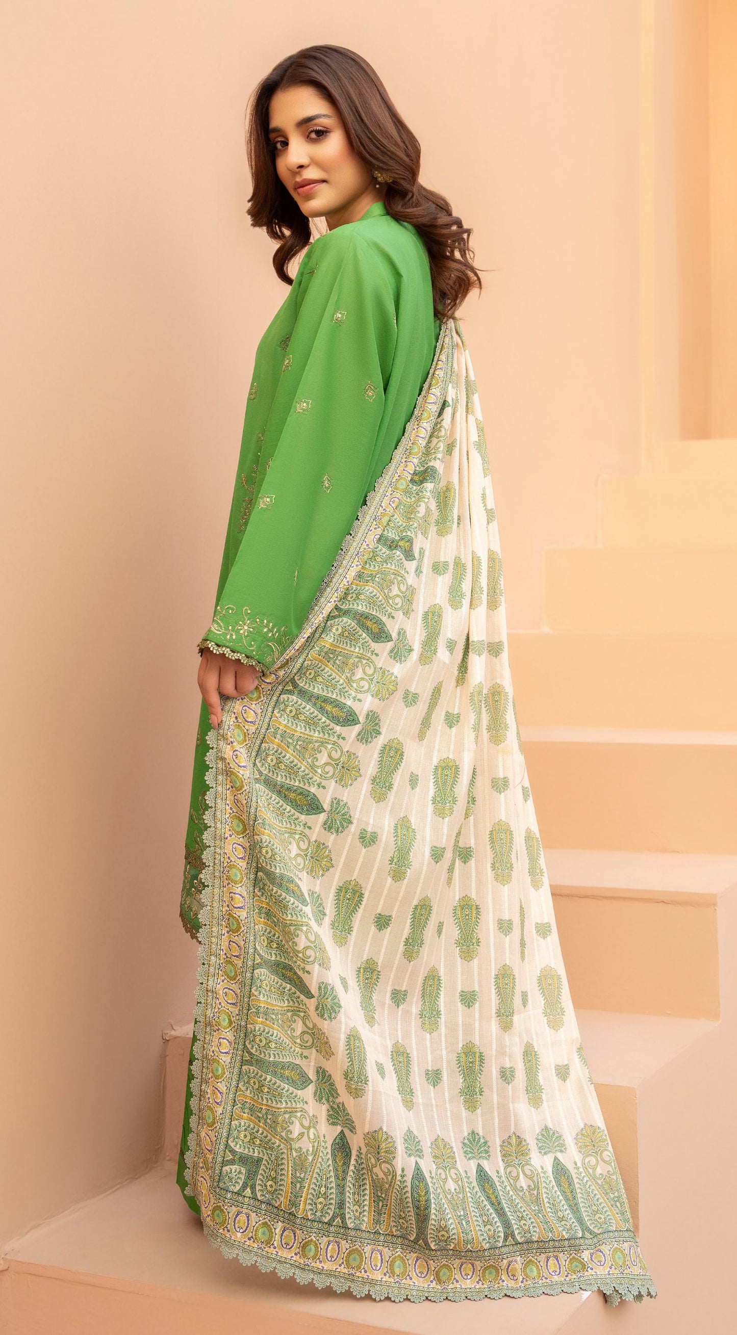 Sapehr Lawn By Safa Noor SN-02