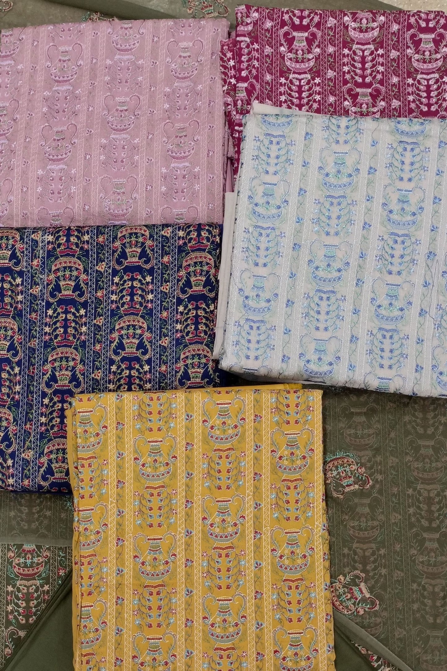 Bareeze Lawn 3 piece BH-08