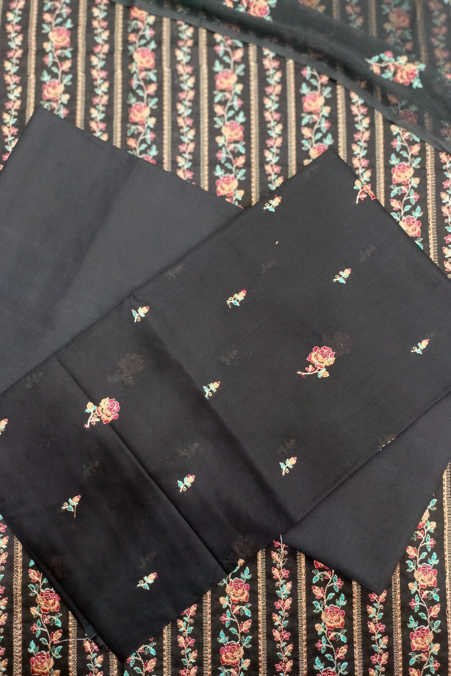 Bareeze Lawn 3 piece BH-11