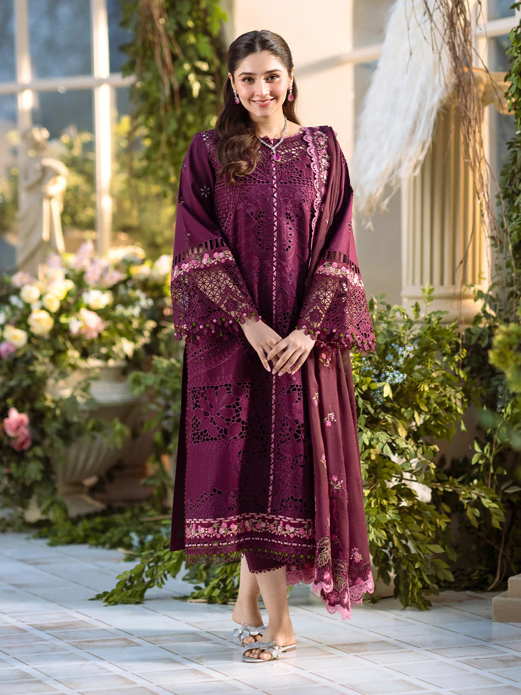 FREESIA EMBROIDERED LAWN '25 106-A