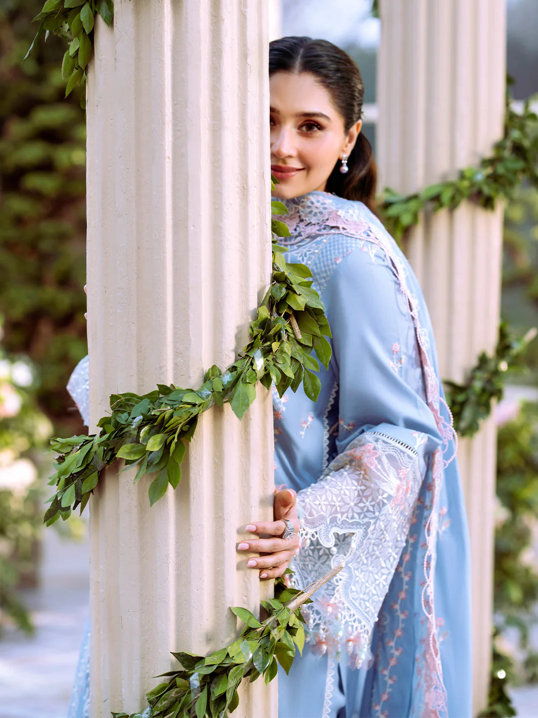 FREESIA EMBROIDERED LAWN '25 107-A