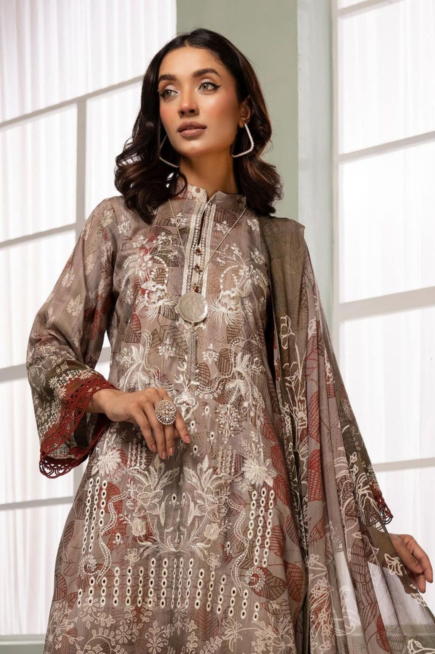 Huma Embroidered Viscose By Shaista D-09