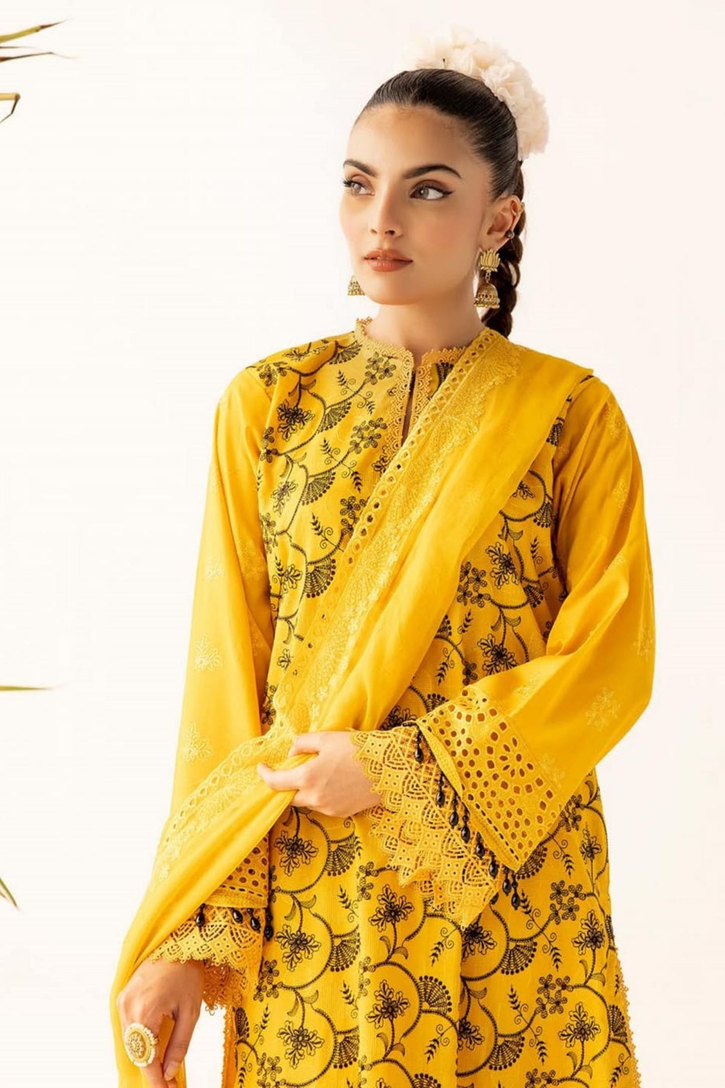 Mahee's Shahnai Embroidered Lawn MZ-19