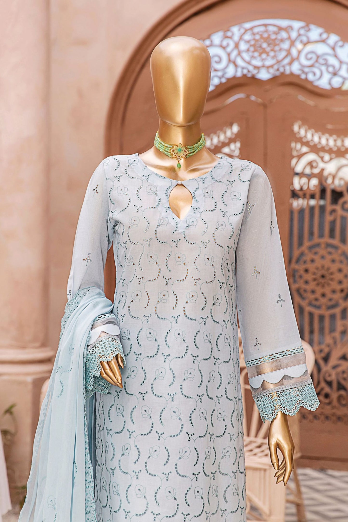 Saleeqah Chikankari Lawn KZ-31